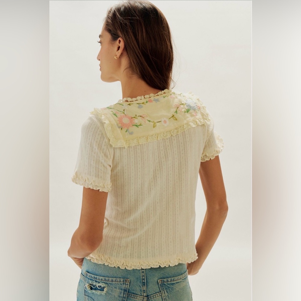 Free People Cream top with hankie with Floral Embroidery sz S - Picture 3 of 9